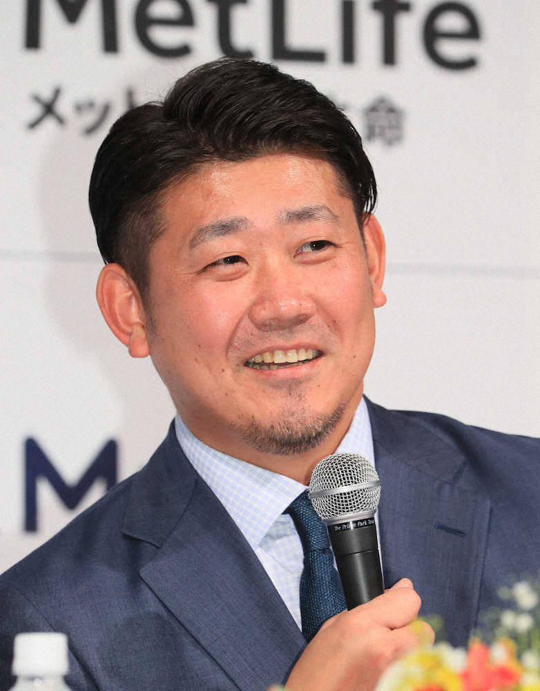 【画像・写真】松坂　14年前からの変化にも前向き「そうしていくことが自分の生きていく道」　入団会見（1）