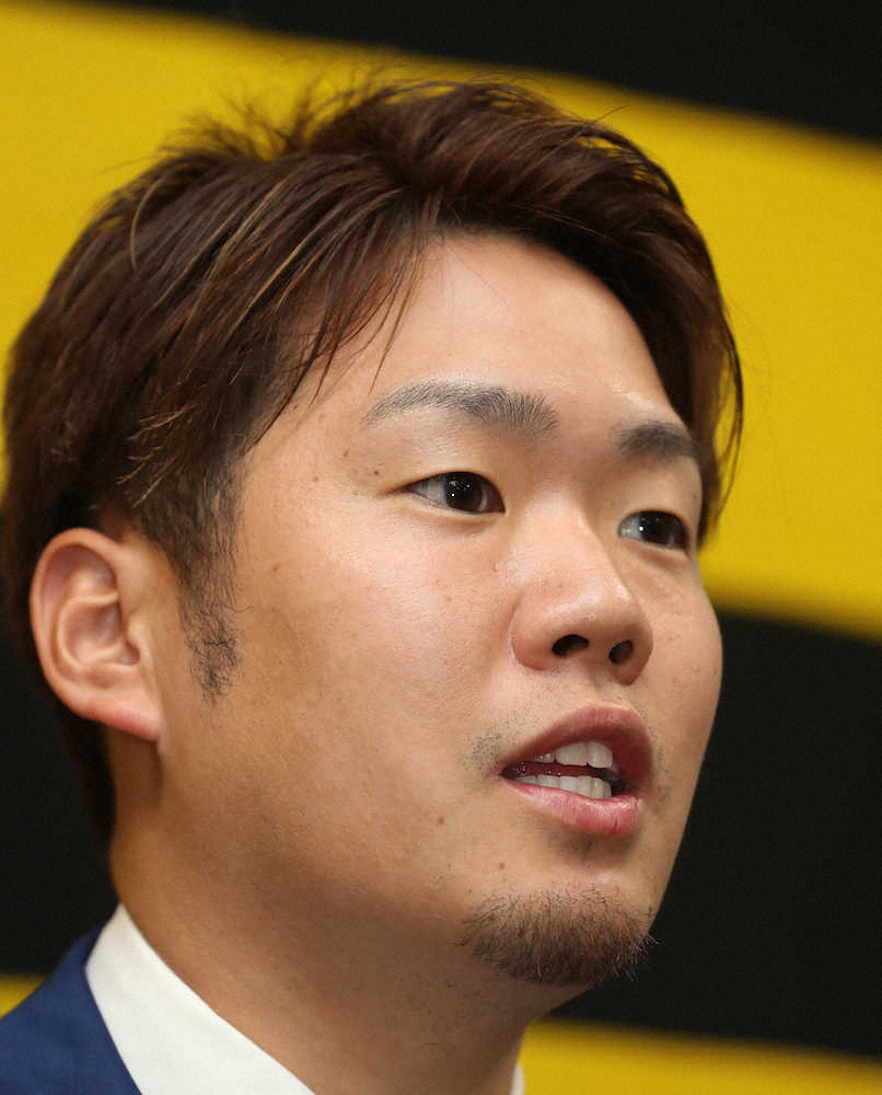 【画像・写真】阪神　西が契約更改「“来てくれて良かった”と言われた」チームトップ10勝