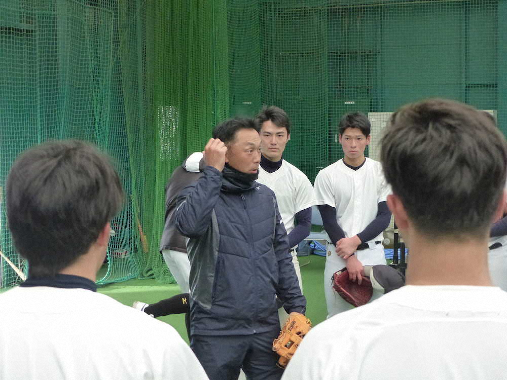 【画像・写真】宮本慎也氏が東洋大でコーチ　ヤクルト退団後に資格再回復で実現