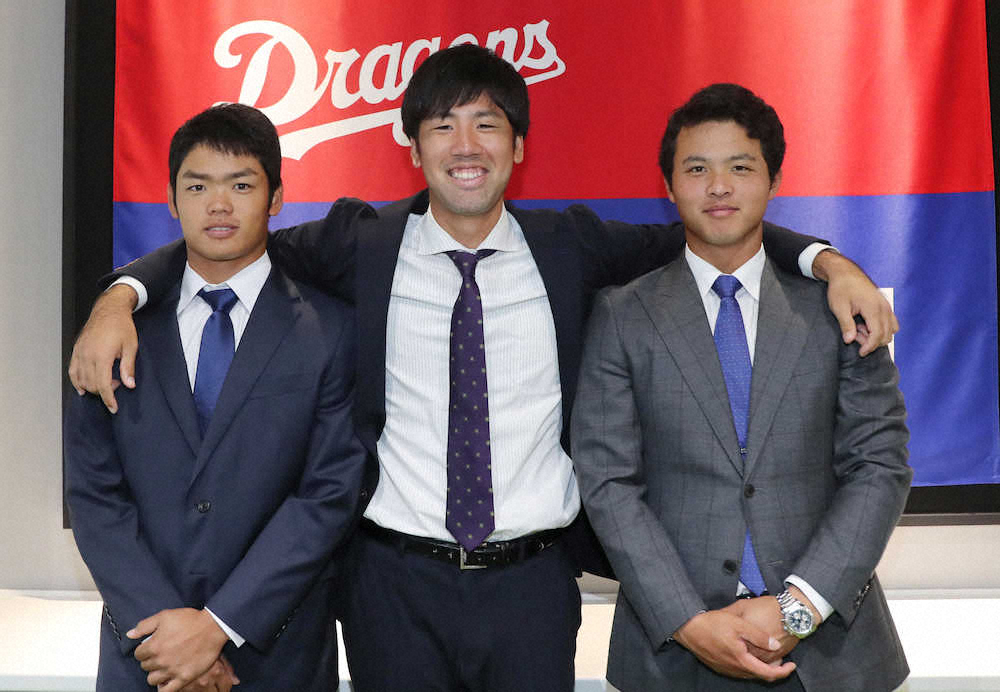 【画像・写真】中日・根尾　来季へ「一番は身体作り」　ウインターLで外野守備も