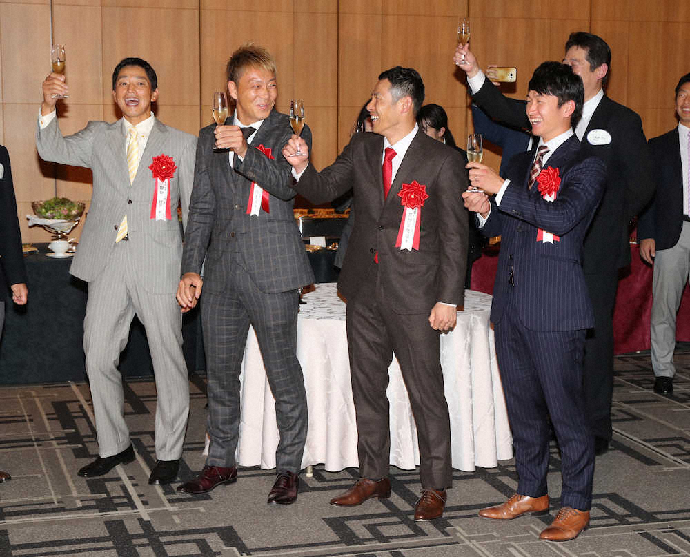 【画像・写真】阪神　近本　先輩オリ・田口コーチのような長寿選手に