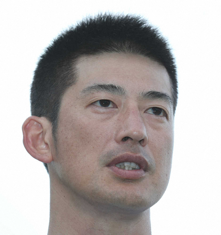 【画像・写真】阪神・能見「昨年は肩肘張ることなかった。その辺が気持ち悪い」