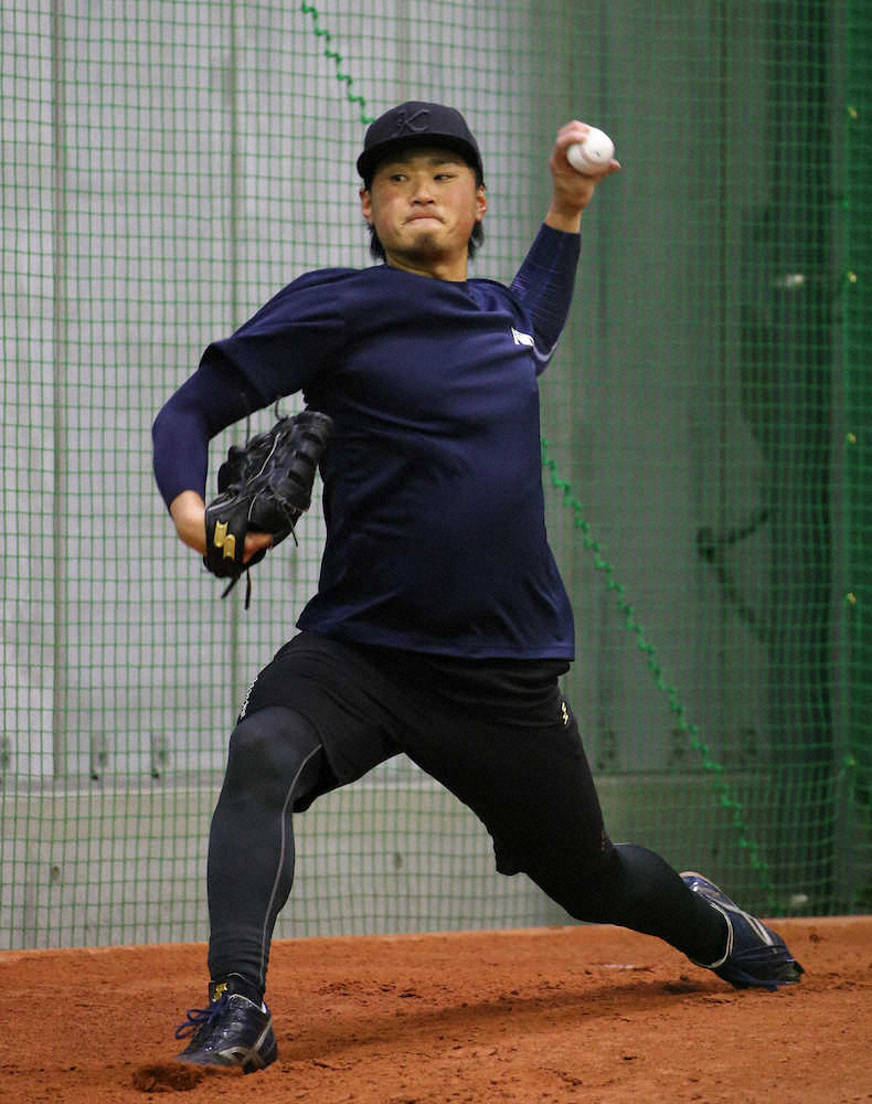 【画像・写真】DeNA・石田　ブルペンで30球「規定投球回と2桁勝利」目指す