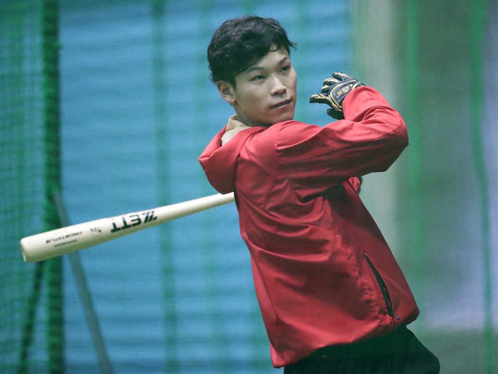 【画像・写真】オリックス・中川　自作ノートで飛躍誓う「3割以上は打ちたい」