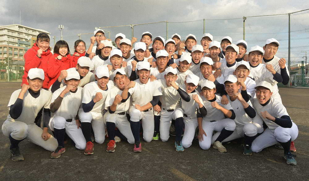 【画像・写真】加藤学園　初の甲子園！「神宮枠」での出場、勝又主将「運命だと思います」