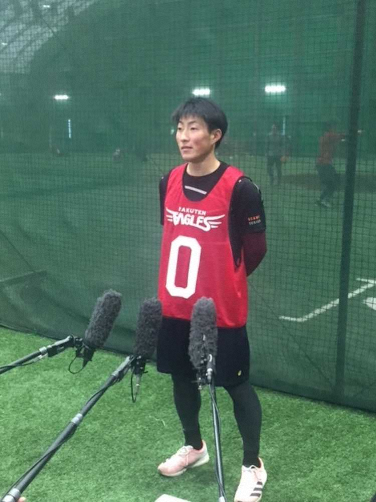 【画像・写真】楽天ドラ1・小深田　大地と対面し驚き「体の厚さが全然違う」