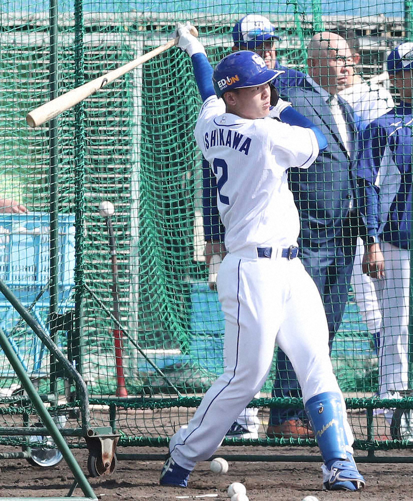 【画像・写真】中日ドラ1石川昂が“初安打”　与田監督「素晴らしい反応」7日対外試合出場にゴーサイン