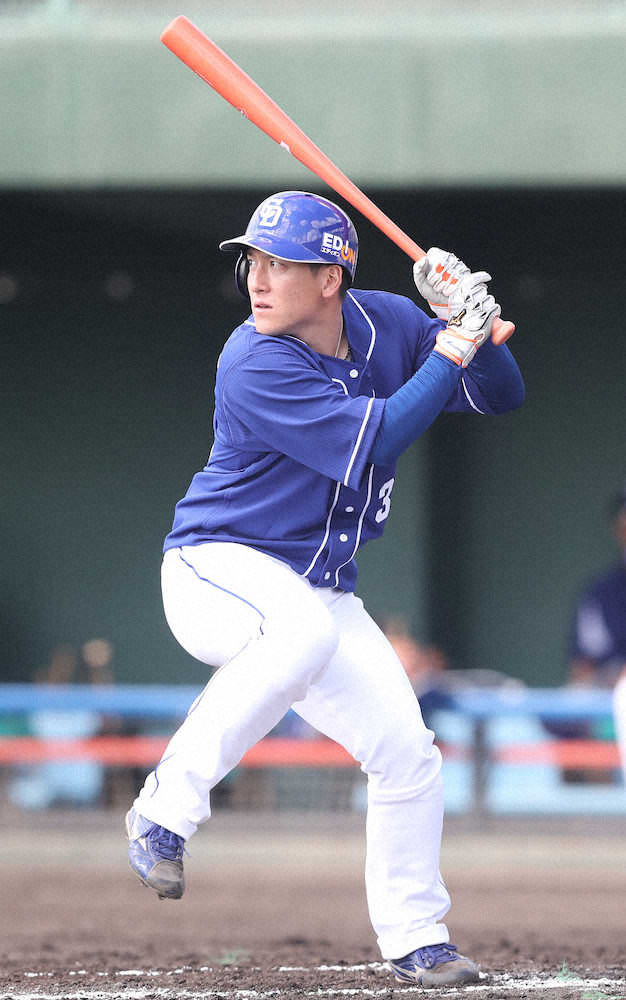 【画像・写真】中日・渡辺、一本足打法で“12球団1号”!王さん育てた荒川博氏「最後の弟子」