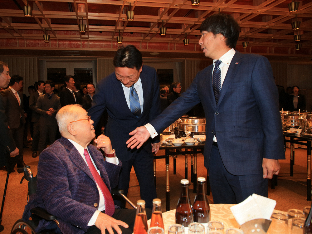 【画像・写真】ヤクルト池山2軍監督　恩師・野村克也氏の訃報に動揺「監督がいらっしゃったから、今の私がいる」