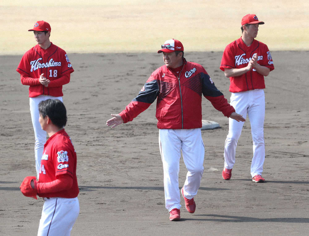 【画像・写真】広島・佐々岡監督「第6の先発出てこい！」遠藤＆山口＆アドゥワの“3番勝負”に期待