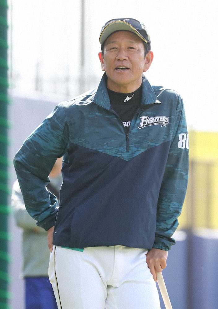 【画像・写真】日本ハム・栗山監督　北広島市長からの激励に思い新た「いい結果を残して新しい球場に」