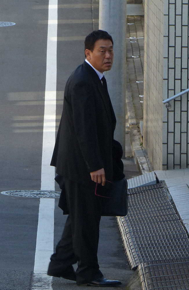 【画像・写真】広澤氏　野村さん自宅を弔問「監督の下でやれたことが本当に幸せでした」　