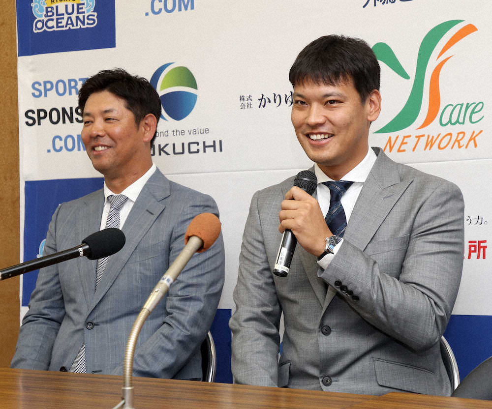 【画像・写真】元ヤクルト・村中　琉球ブルーオーシャンズ入団　数日前からネットざわざわ「すみません、僕です」