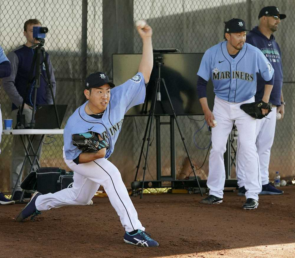 【画像・写真】マリナーズ・雄星、新フォームで手応え45球　右肩、左肩、左肘の直線意識「いいんじゃないですか」