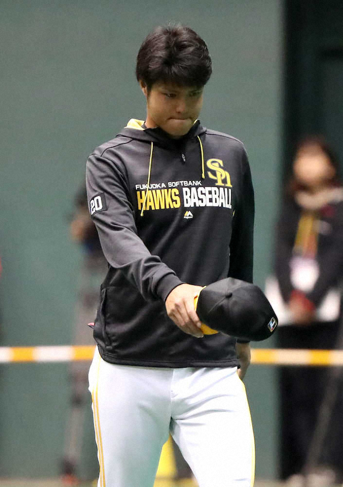 【画像・写真】ソフトB・甲斐野　開幕アウト…右肘靱帯一部損傷　工藤監督も沈痛「こうなってしまったので…」