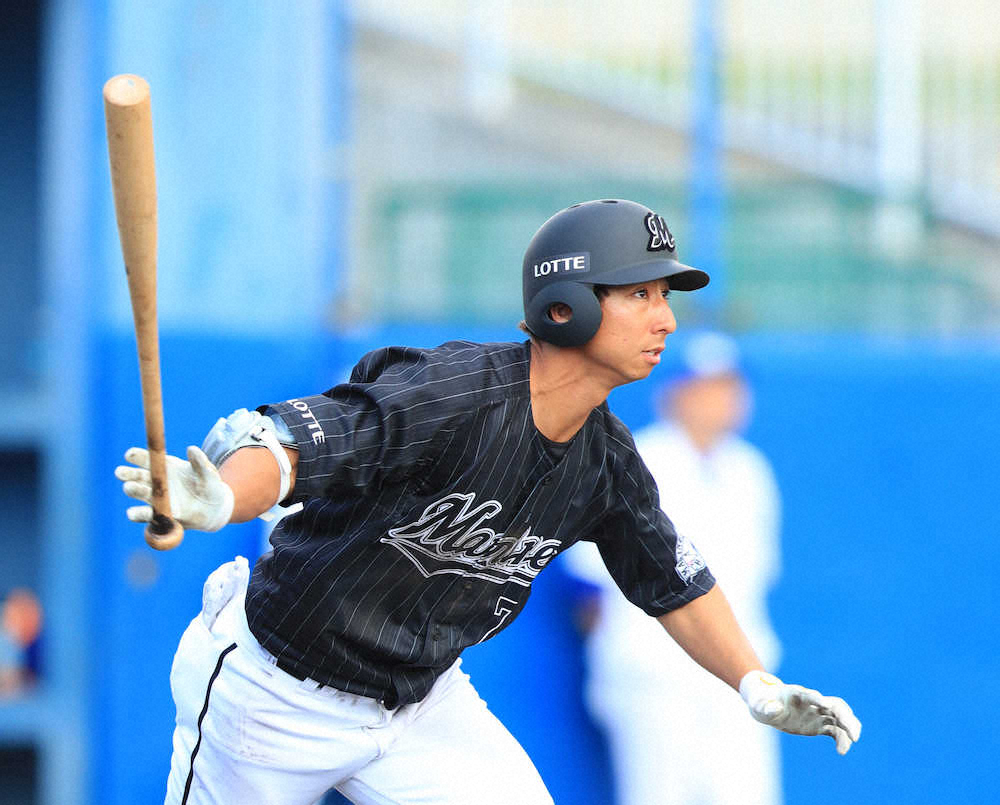 【画像・写真】ロッテ・福田秀　初守備&打撃も魅せた!!「これを続けるのが大事」