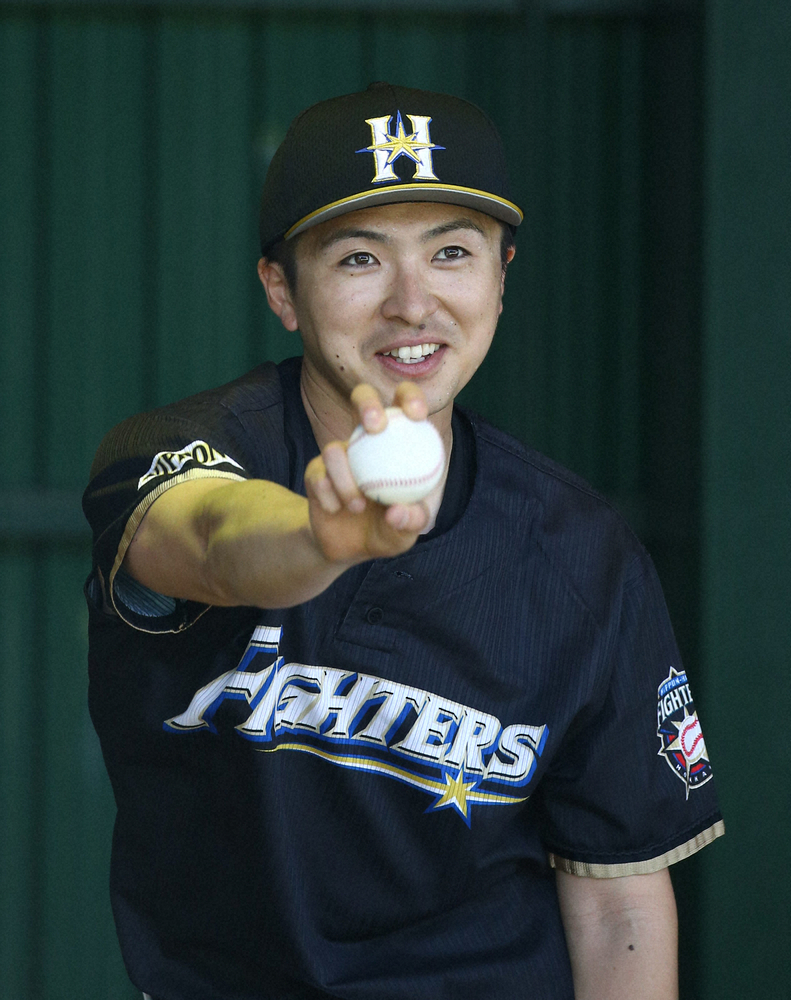 【画像・写真】日本ハム・上沢、負傷後初、捕手座らせ30球　栗山監督復帰心待ち「焦らず、急いで」
