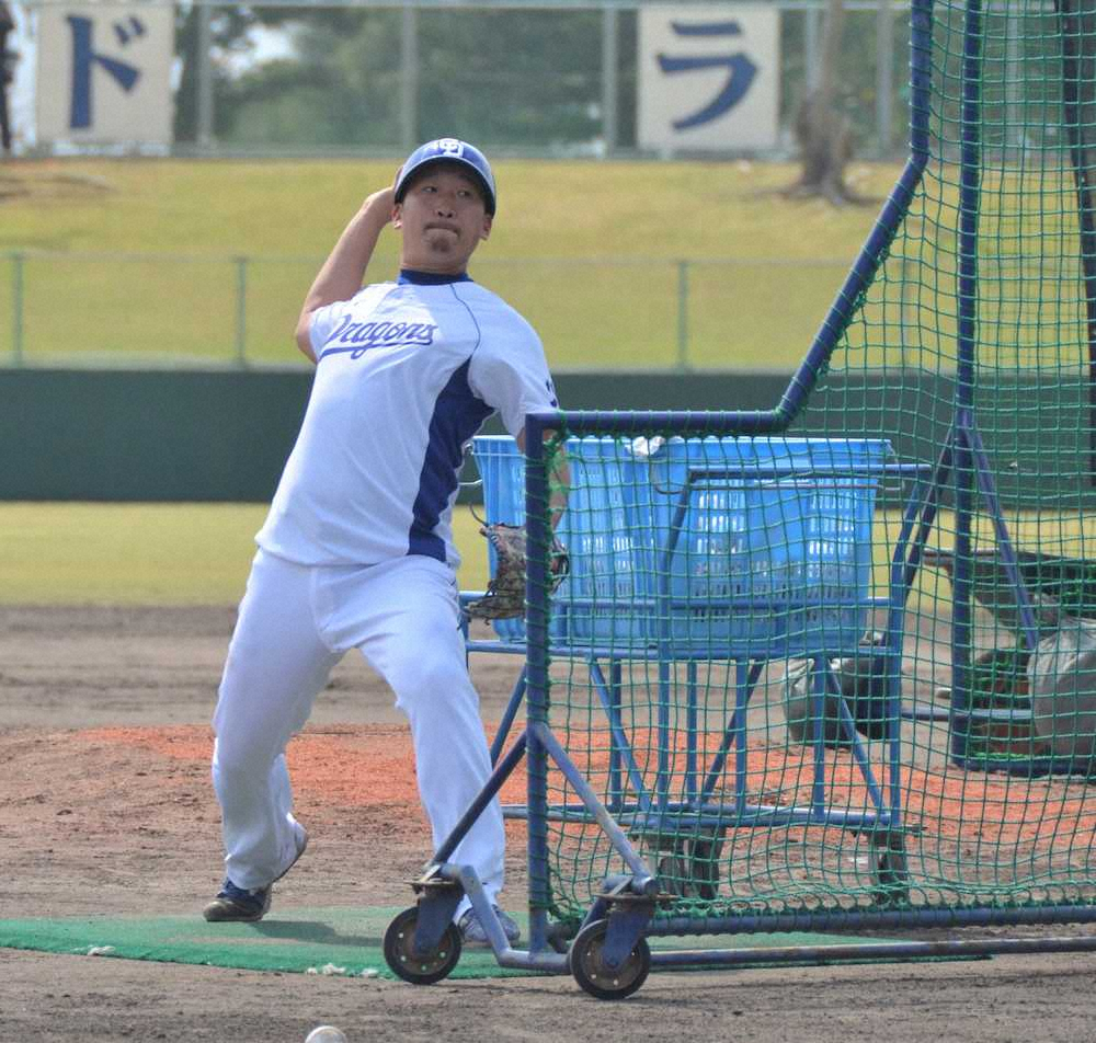 【画像・写真】中日　打撃投手がヘルメット着用　楽天のアクシデント受け
