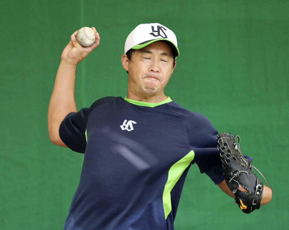 【画像・写真】ヤクルト・五十嵐“暗闇トレ”導入「他の感覚研ぎ澄まされる」