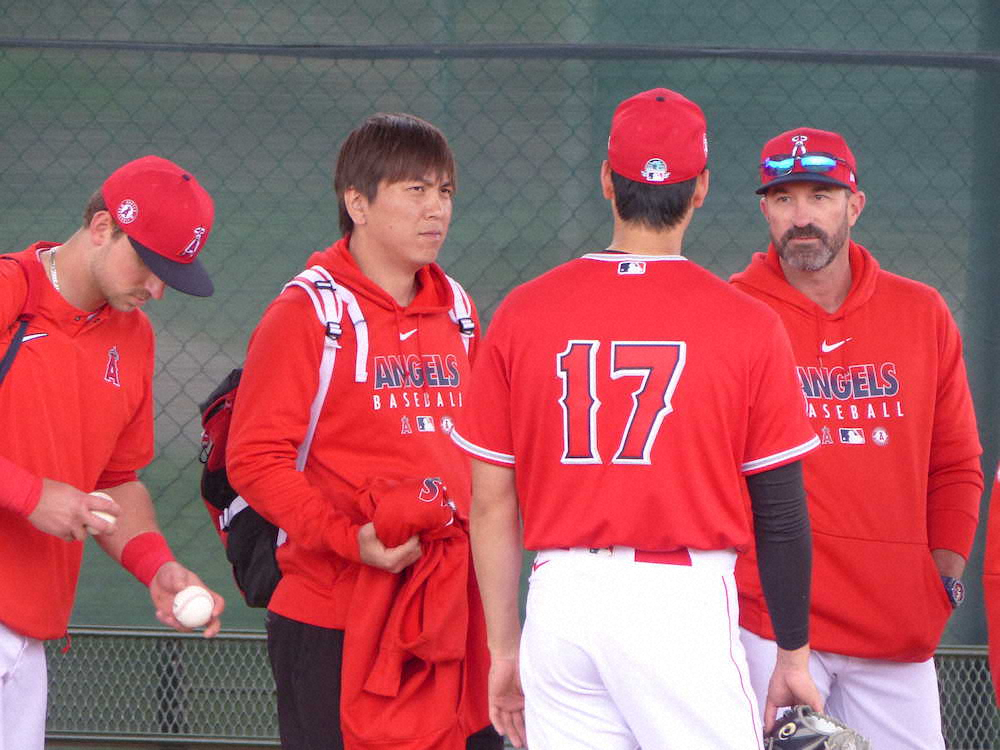 【画像・写真】大谷が初ブルペン　捕手ブリセーニョ「右肘を手術する前と同じ」　投手コーチも称賛