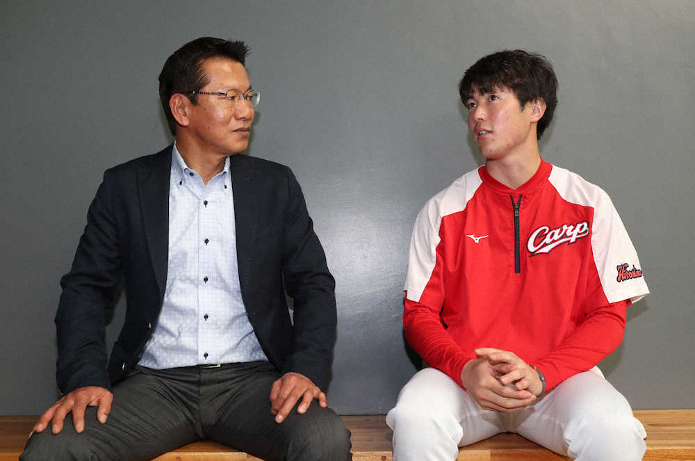 【画像・写真】大野豊氏（左）と対談する森下（撮影・奥　調）