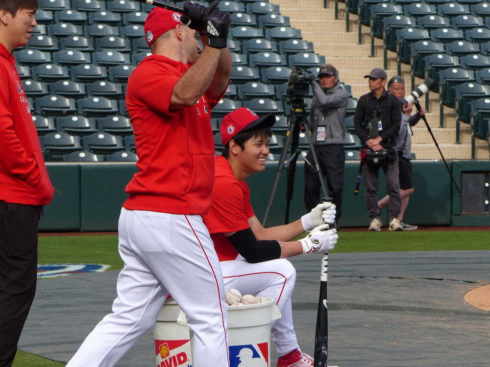 【画像・写真】大谷　OP戦7打席目で初安打初打点をマーク　続く試行錯誤「少しずつ良くなっている」