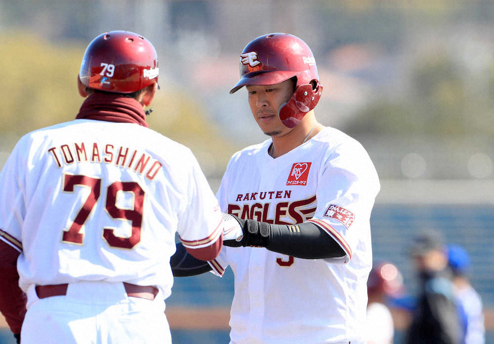 楽天4番候補の浅村 腰の張りから復帰 Op戦初安打がタイムリー スポニチ Sponichi Annex 野球