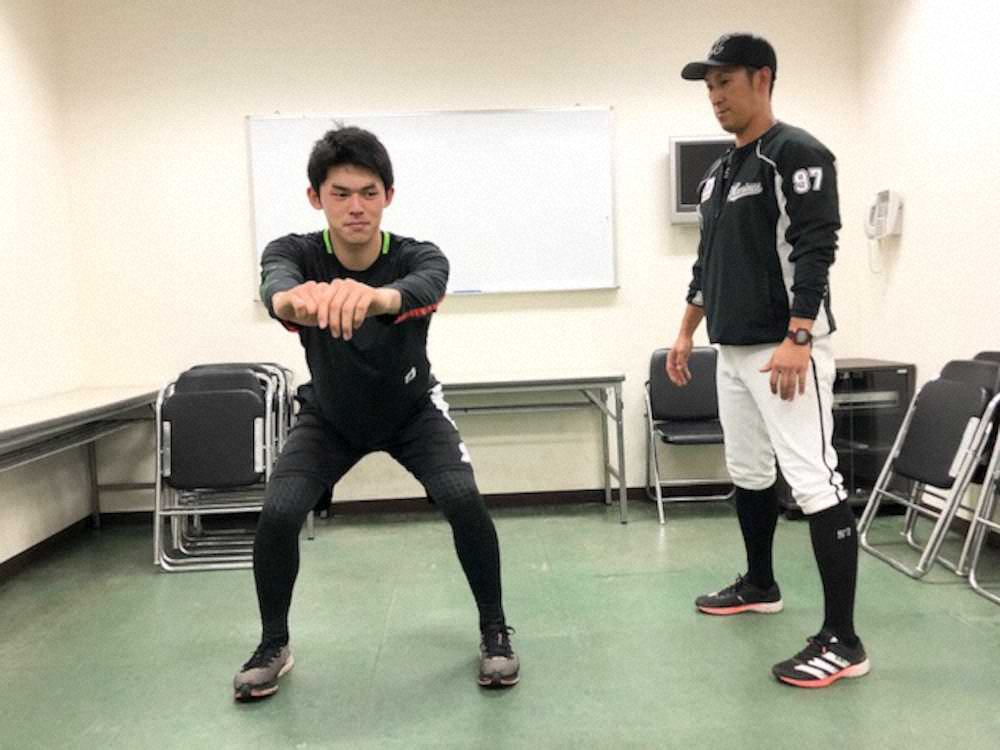 【画像・写真】ロッテ・朗希“ユーチューバー”！野球キッズに「自宅で簡単トレ」指南