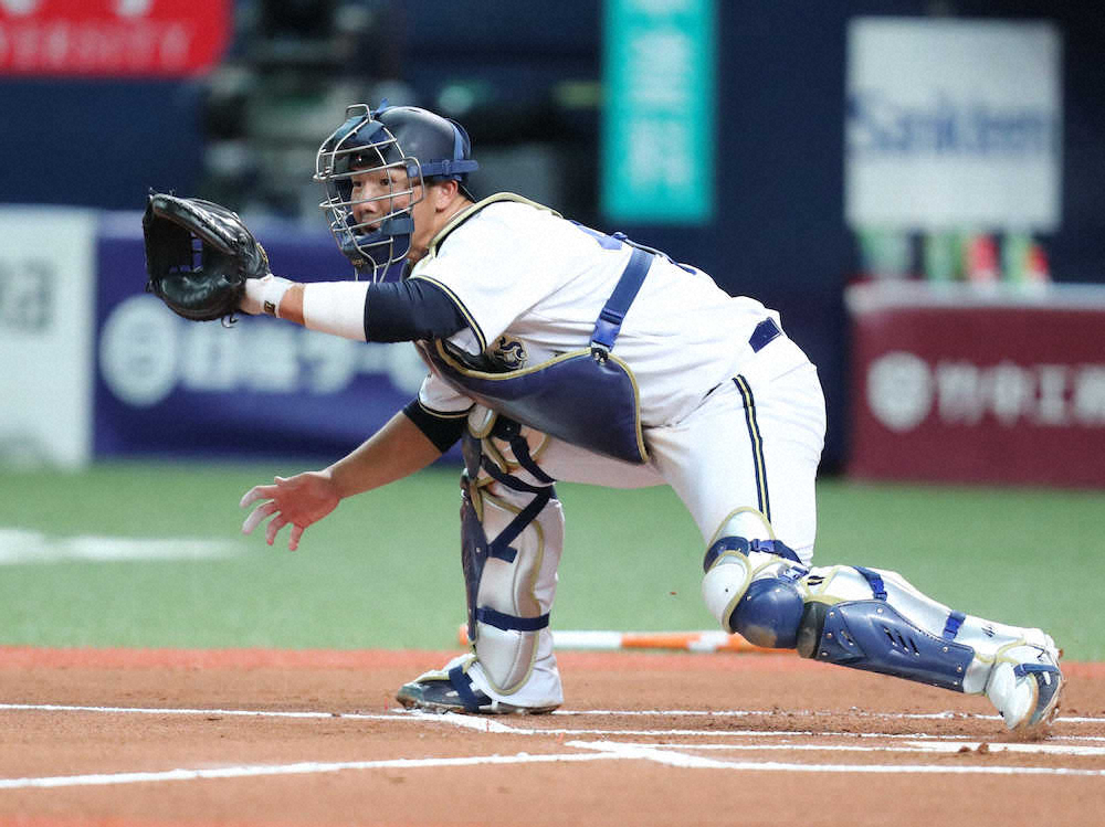 【画像・写真】オリ・由伸、幼なじみ頓宮とプロ初バッテリー！6回1失点好投に女房「いい投手だなと思った」