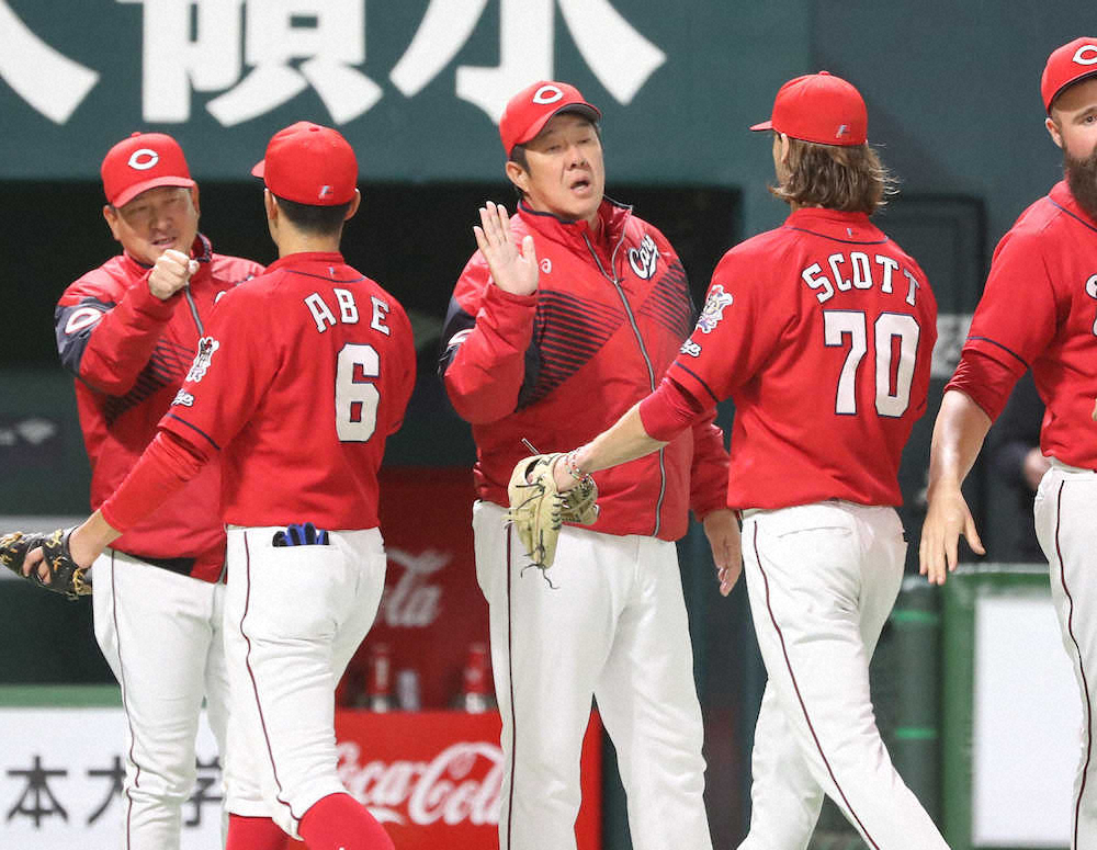 【画像・写真】広島、誠也代打弾から3点差追いつきドローに持ち込む　ソフトBは4番手・岩崎が2被弾