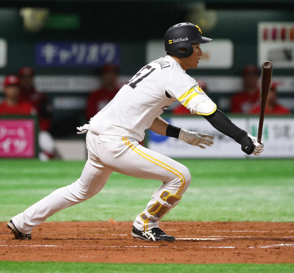 【画像・写真】ソフトB・上林　2安打1盗塁、前日1軍合流、スタメンで躍動　工藤監督も評価