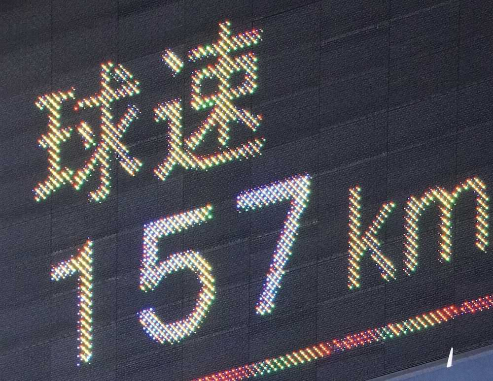 【画像・写真】ロッテ朗希　プロ入り初の打撃投手で最速157キロ　打者2人相手に25球