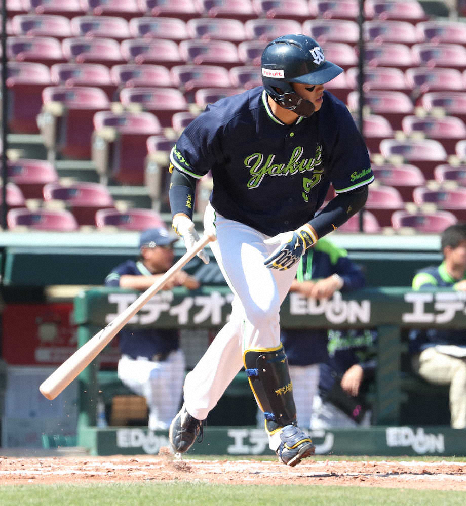 【画像・写真】ヤクルト村上、適時二塁打「コンパクトに良いスイングができた」
