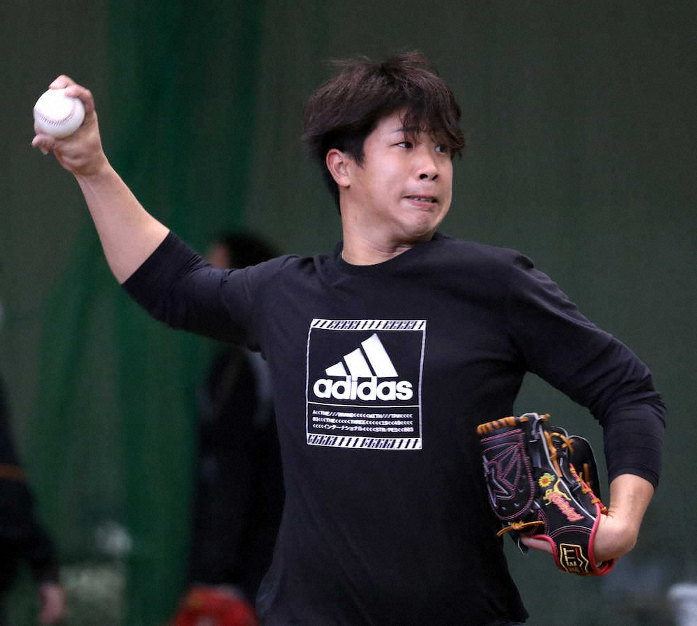 【画像・写真】巨人・鍬原　捕手立たせ30球「準備は怠らないように」、OP戦では安定感見せる