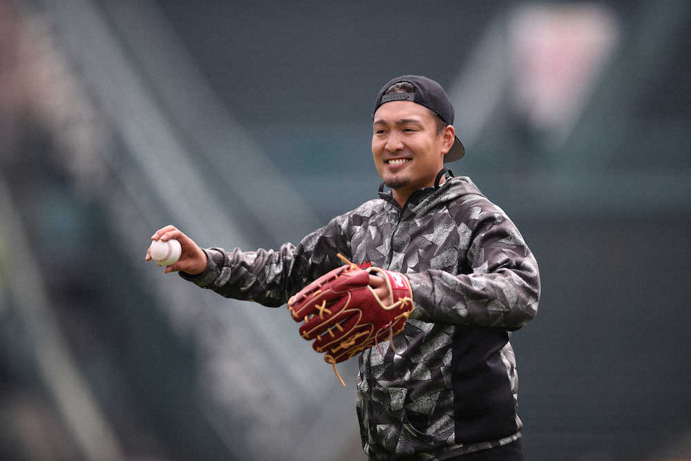 【画像・写真】阪神・秋山“投げるインフルエンサー”に！松田宣＆星野源に続け！
