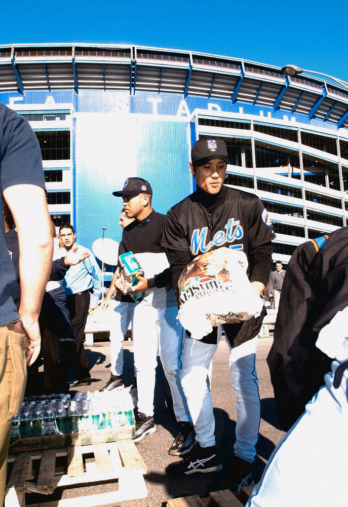 【画像・写真】“暴君”ランディが世界一の「gentle」――あの「9・11」の2001年、球史に残るWSの激闘