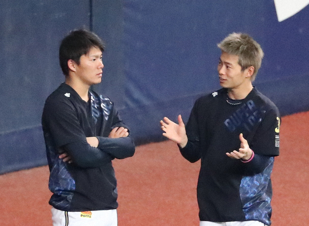 【画像・写真】オリックス・山岡　オリメン2連覇！「皆さんの声援が力になっています」2位は由伸