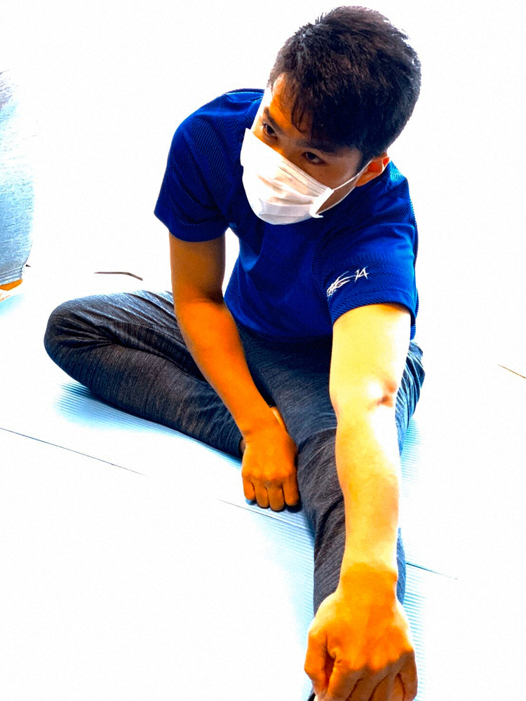 【画像・写真】自宅で公園で…楽天ナインが工夫トレ　浅村「部屋で体幹を鍛えたり」