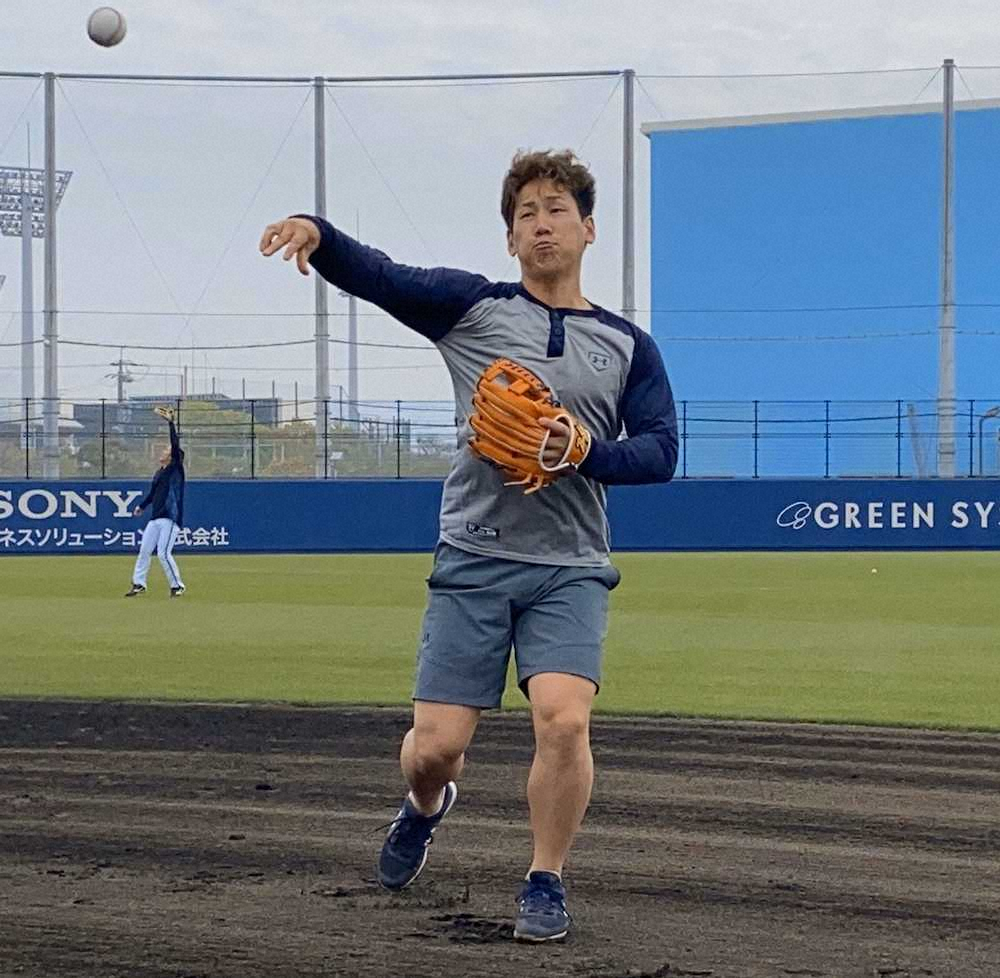 【画像・写真】オリックス・吉田正　敦賀気比出身の山田、山崎颯と敦賀市にマスク1万枚寄贈