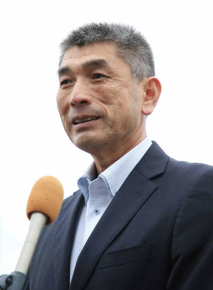 【画像・写真】群馬・前橋育英　荒井監督「経験したことのない苦しいこと」