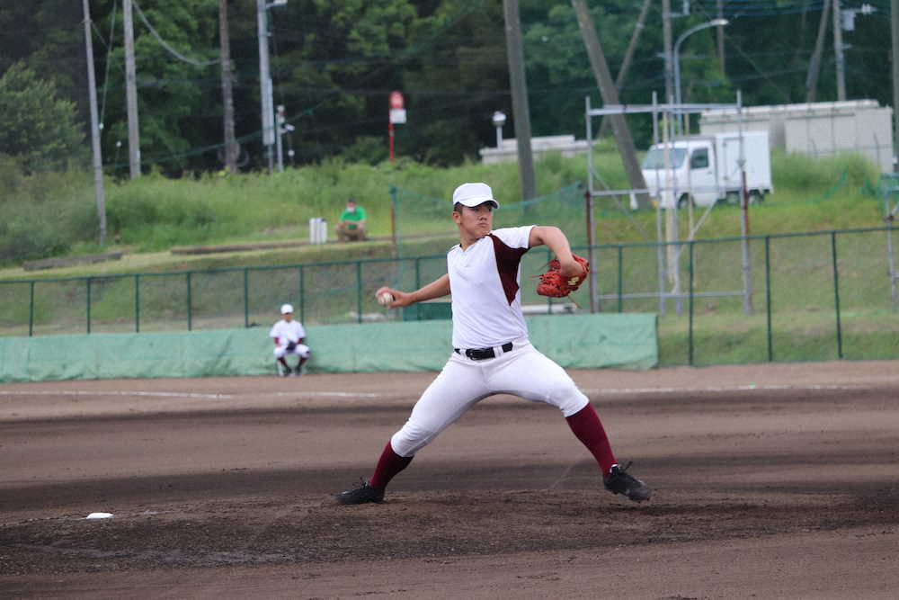 【画像・写真】ドラフト候補の常総学院・菊地竜雅投手　紅白戦で147キロ！　代替大会へ「最高の形で終わりたい」