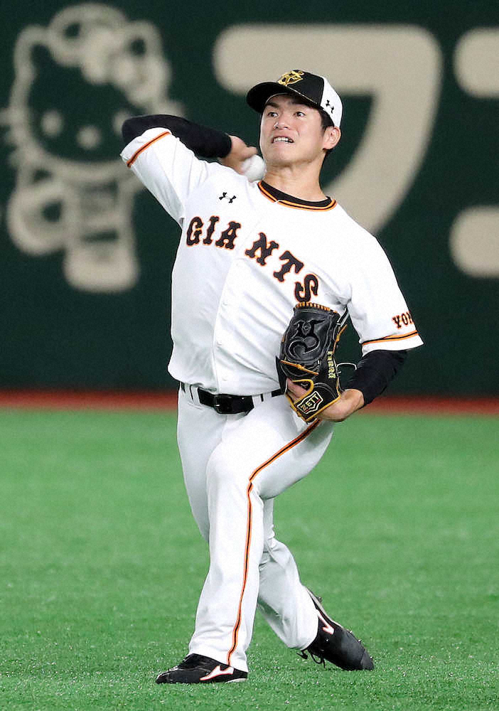【画像・写真】巨人・沢村　1軍練習で27球「皆様に感謝してプレー」、古川も50球