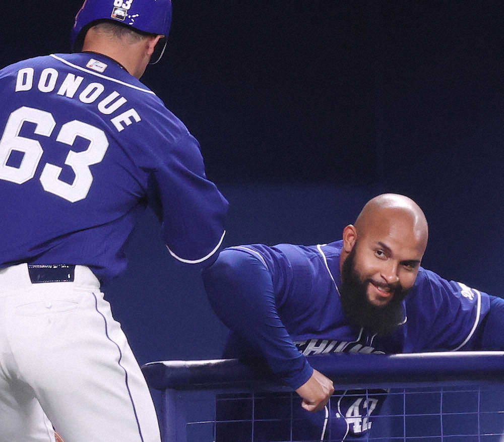 【画像・写真】中日・堂上　ゴンサレス撃ちソロアーチ！開幕へ「打席での感覚を大事に」