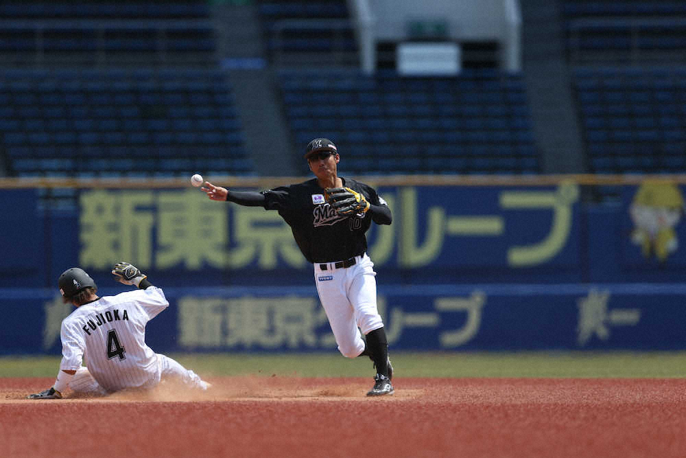 【画像・写真】ロッテ・鳥谷　本拠地初安打またしてもお預け　守備では存在感
