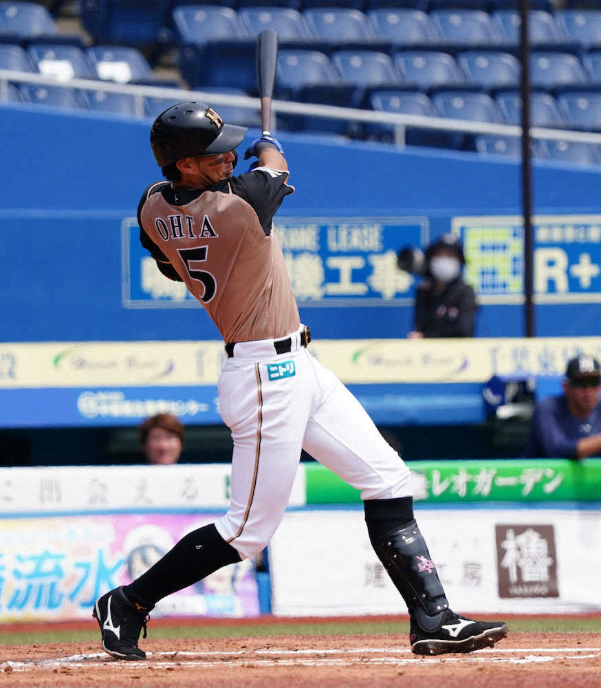【画像・写真】日本ハム・大田“鉄人”弾！前日左手死球も「全然大丈夫」