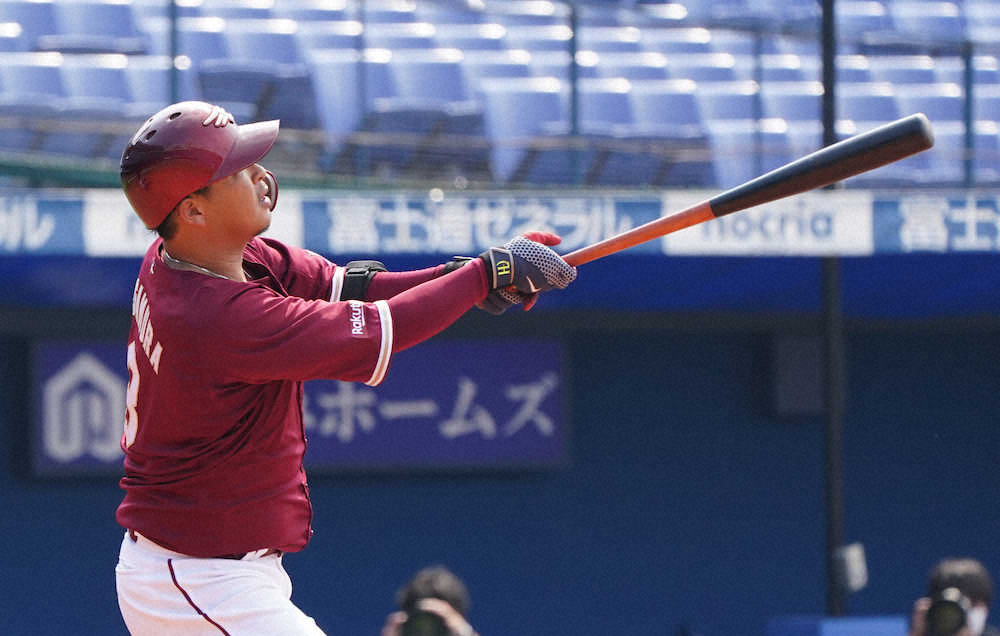 【画像・写真】楽天・浅村が練習試合1号！「積極的にいきました」逆方向へ超特大弾