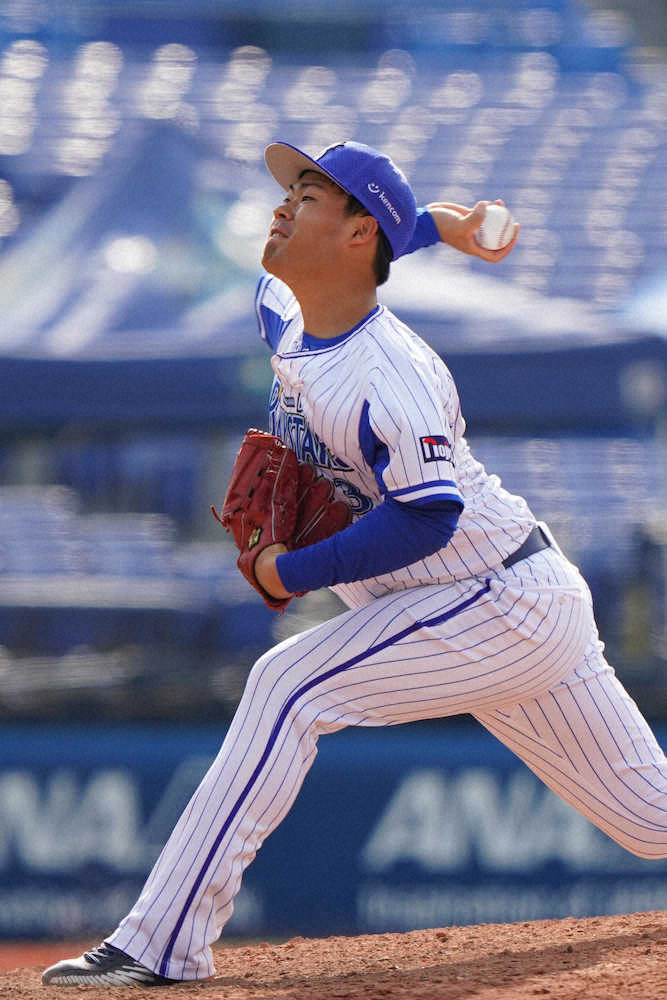 【画像・写真】＜D・日＞DeNA・5番手で登板したDeNAの伊勢（撮影・会津　智海）