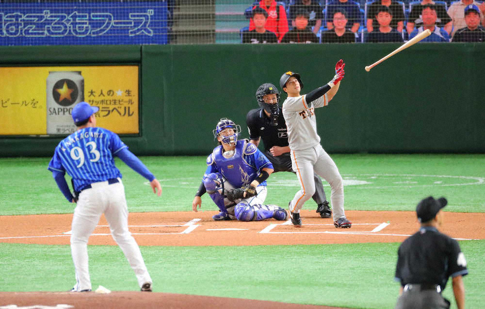 【画像・写真】巨人・湯浅　止まらん！今度は先制2ラン「自分自身もビックリ」初の開幕1軍へ躍動
