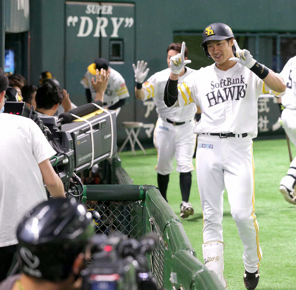 【画像・写真】ソフトB・柳田　左右に2発！練習試合は8戦4発と爆発中！「いい反応をしている」