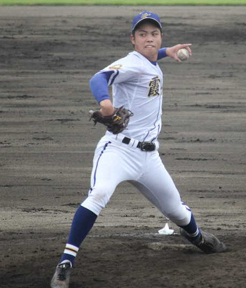 【画像・写真】霞ケ浦・山本　常総学院との練習試合で6回1失点　巨人スカウト「将来性ある」